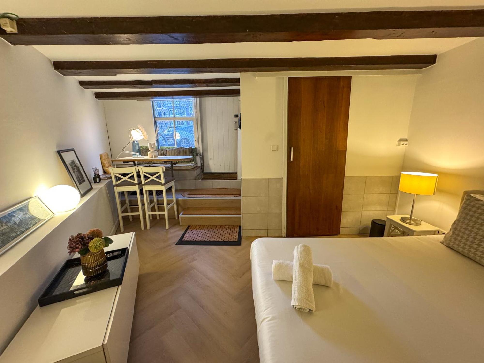 B&B Singel Amsterdam Centre Eksteriør bilde